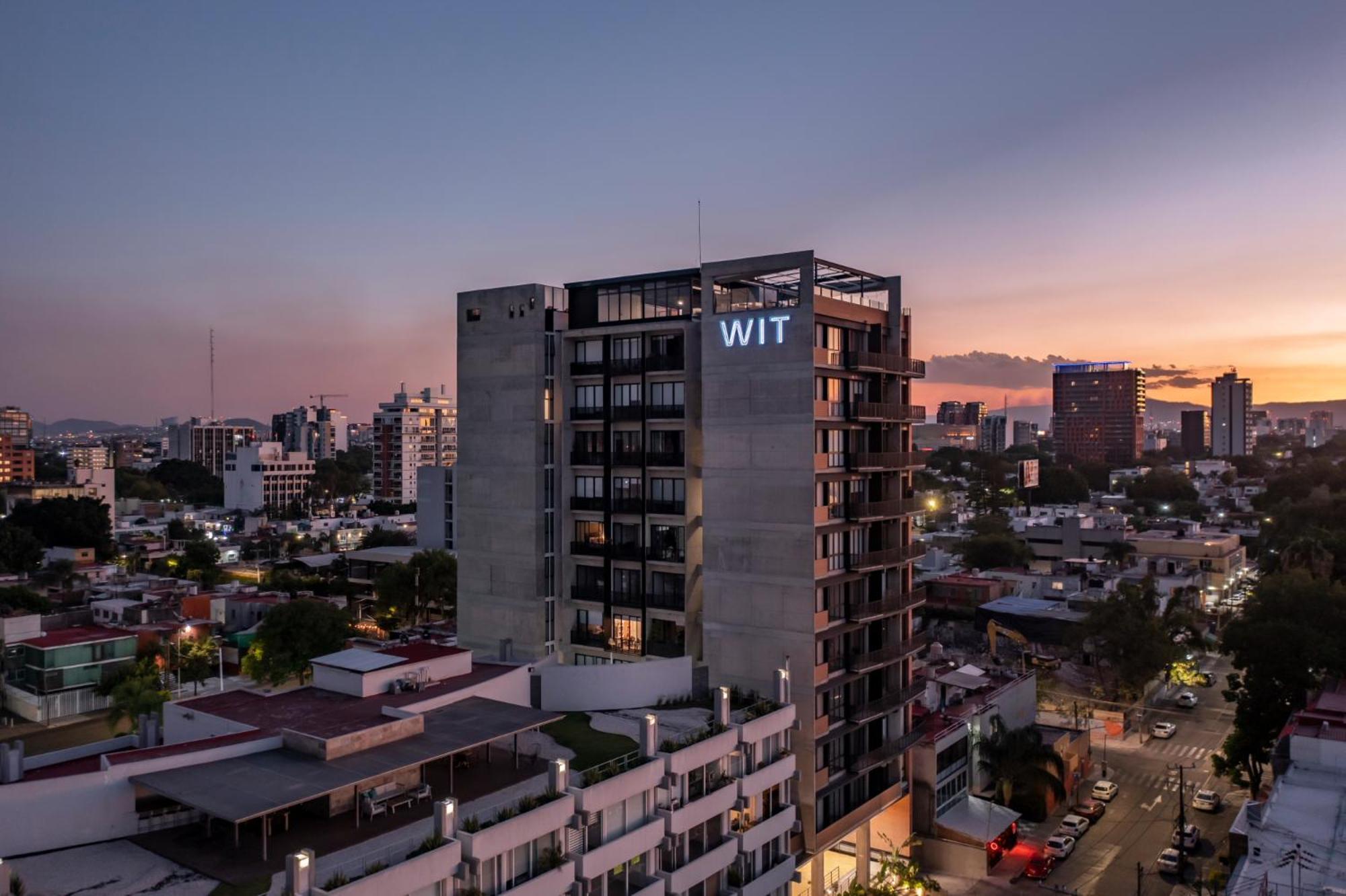 Galeria Flat Rooftop Pool Witgdl กัวดาลาฮารา ภายนอก รูปภาพ