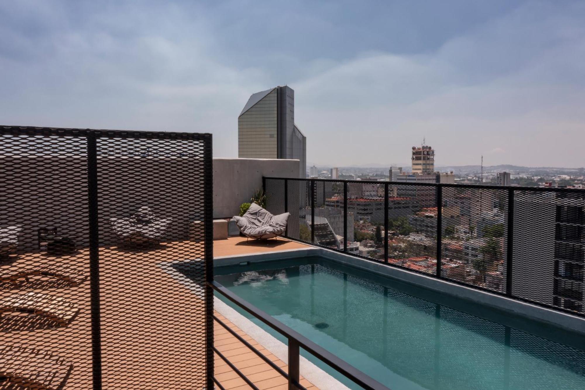 Galeria Flat Rooftop Pool Witgdl กัวดาลาฮารา ภายนอก รูปภาพ