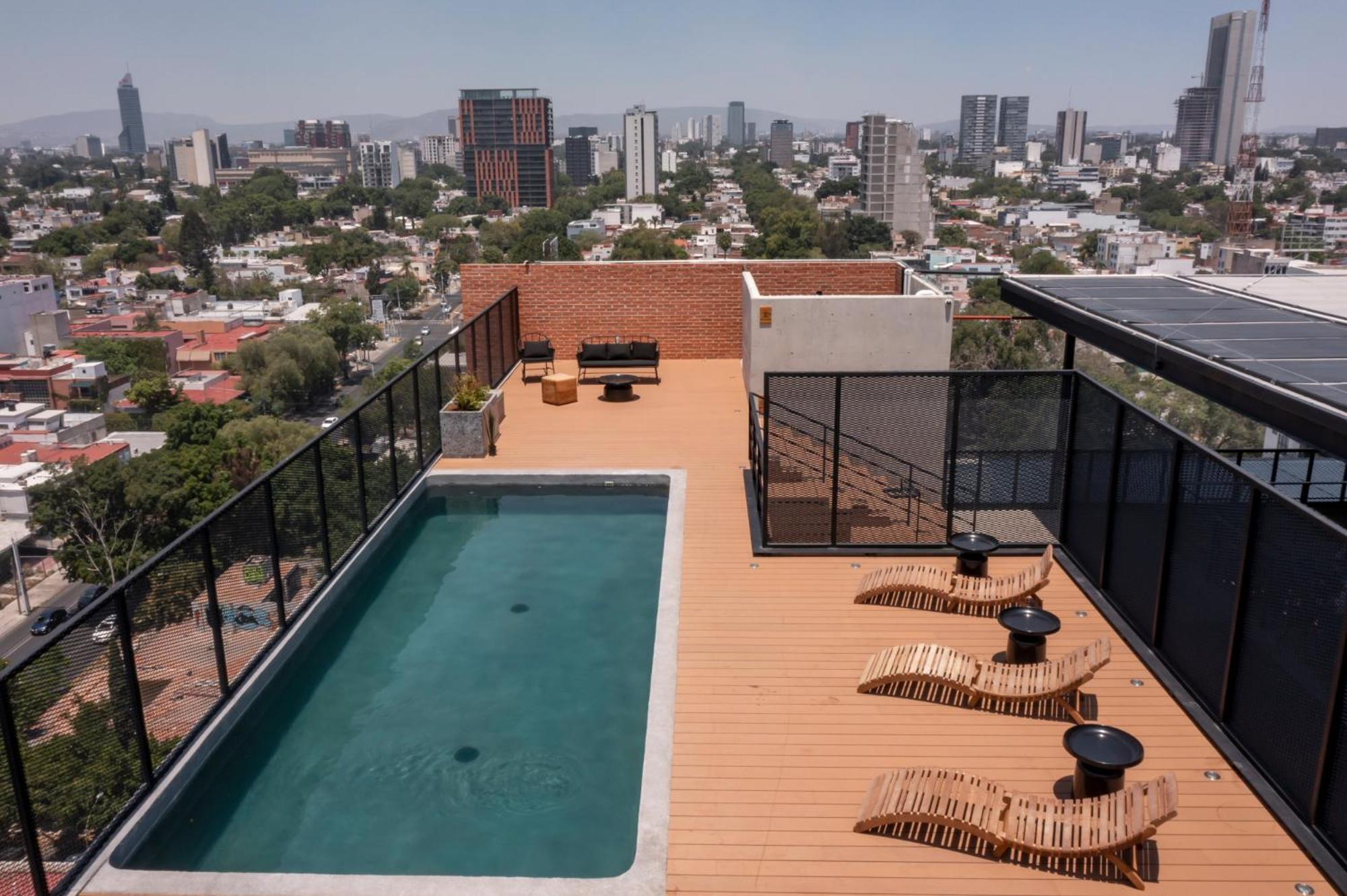 Galeria Flat Rooftop Pool Witgdl กัวดาลาฮารา ภายนอก รูปภาพ
